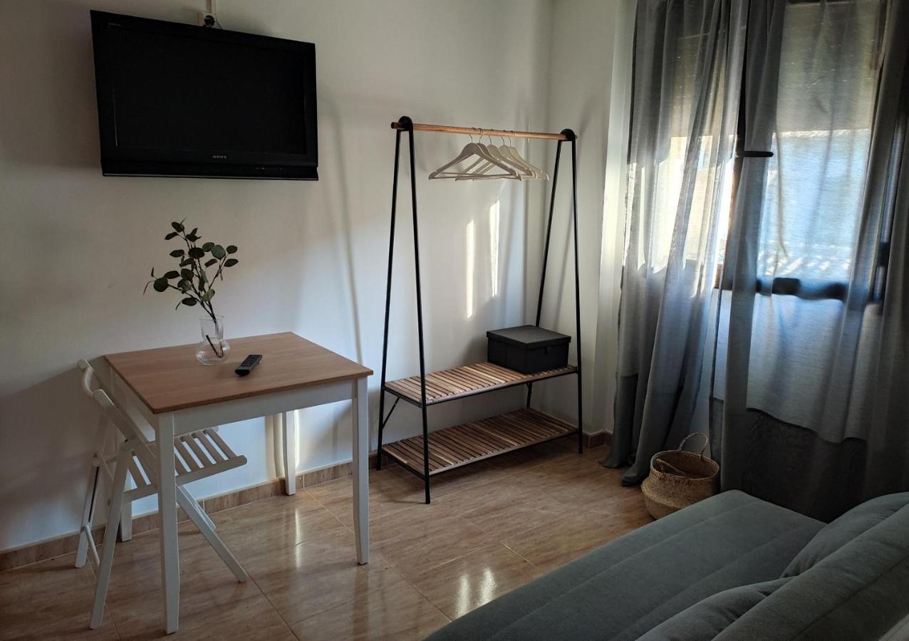 Vft Aguayo 6 Apartment Baeza Luaran gambar